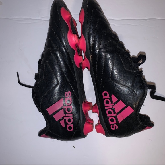 adidas Shoes Adidas Pink Black Girl Soccer Cleats Size 3 Poshmark